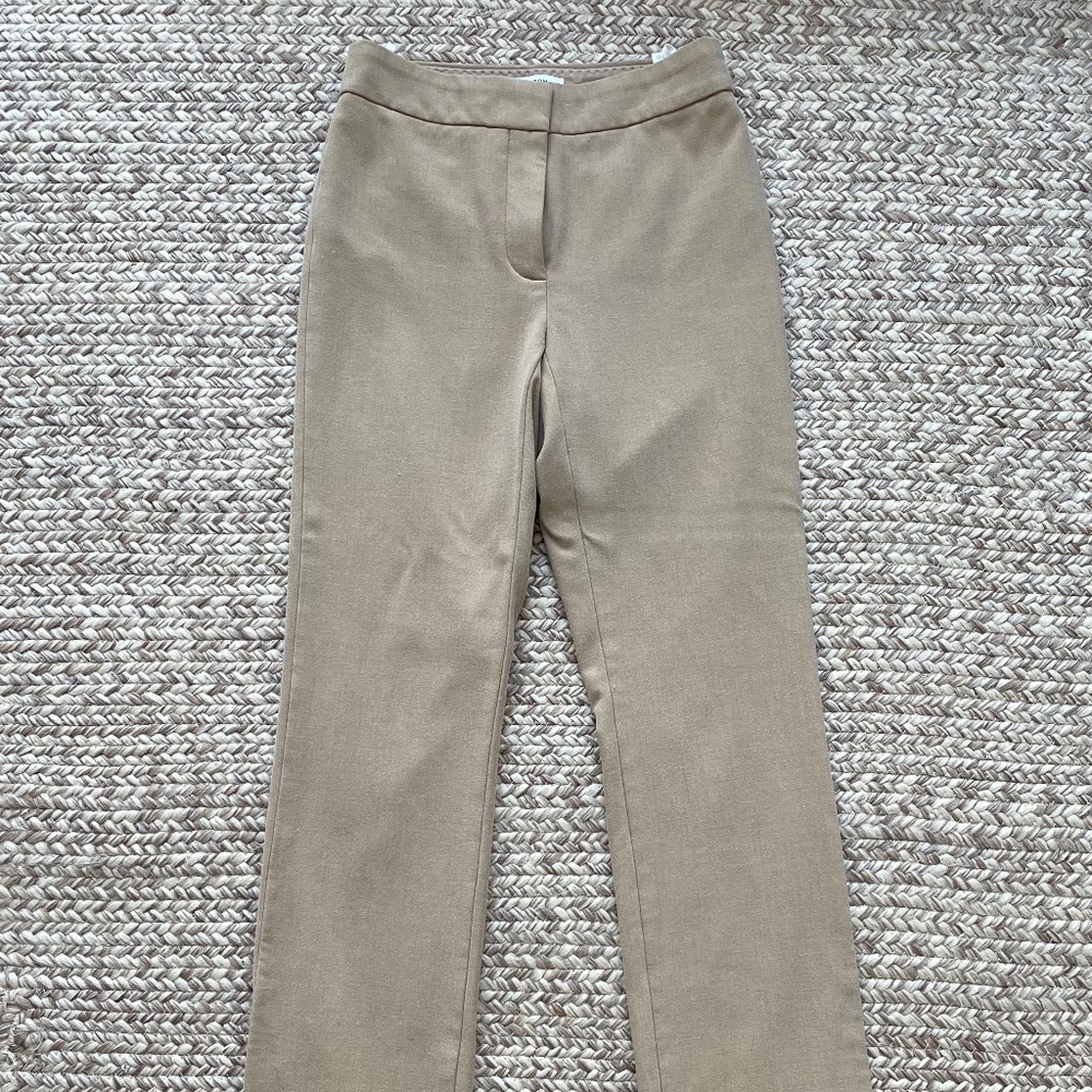 Numero pant (Aritzia)